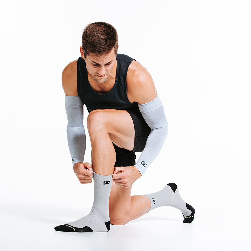 Best 8 Compression Sleeves for Men 2022 - Compression Arm Sleeves