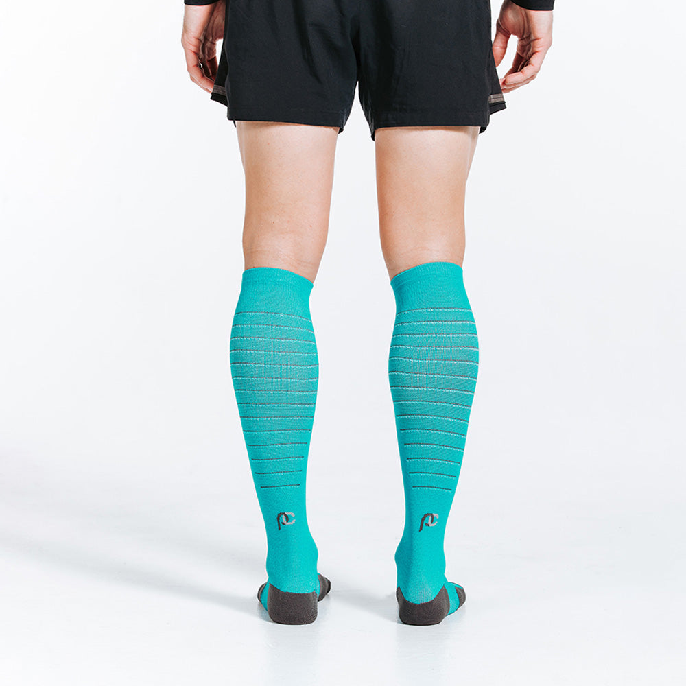 Marathon Elite Teal Compression Socks – procompression.com